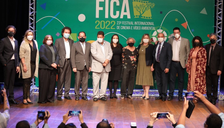 Orquestra Jovem de Goiás e homenagem à moradora local marcam abertura do Fica 2022